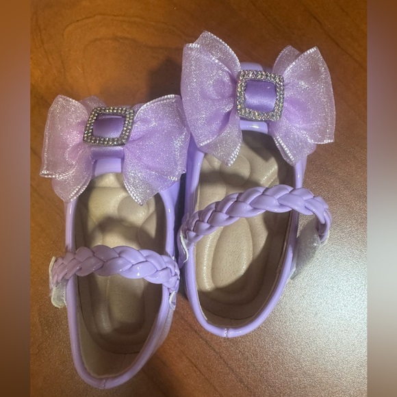 Purple Kids Shoes with Bow Detail - Picture 9 of 12